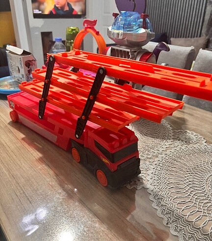  Beden Renk Hotwheels oyuncakları