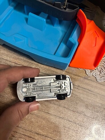  Beden Renk Hot wheels oyuncak