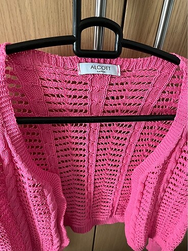 Zara Pembe kısa hırka