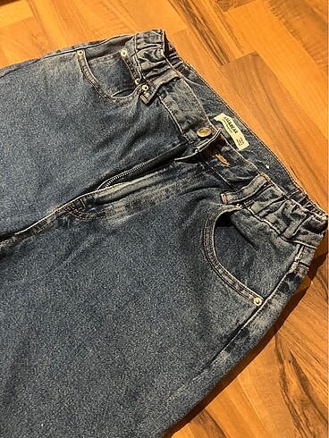 m Beden Pull & bear mom jean