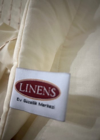 İşlemeli Parlak Beyaz sıfır
Yatak Örtüsü - Görsel 7