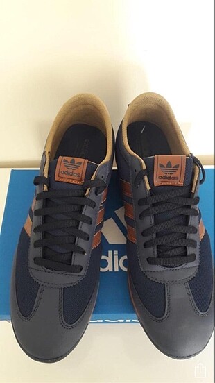 Adidas spor ayakkabısı