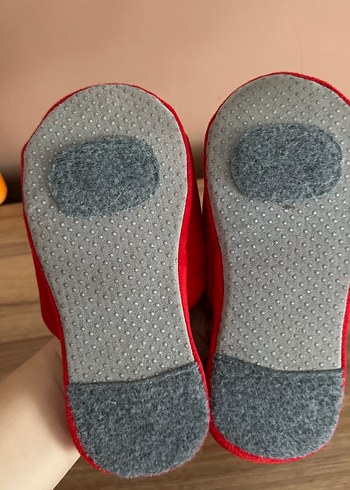 Twigy Nakışlı Erkek Çocuk Kırmızı Sıcak Terlik