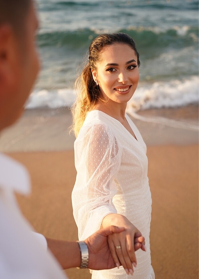 Beyaz çekim elbisesi - Görsel 4