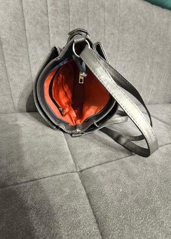 Gri Deri Tokalı Kadın Çanta - Görsel 2