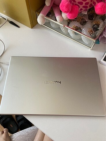  Beden Huawei Matebook d15