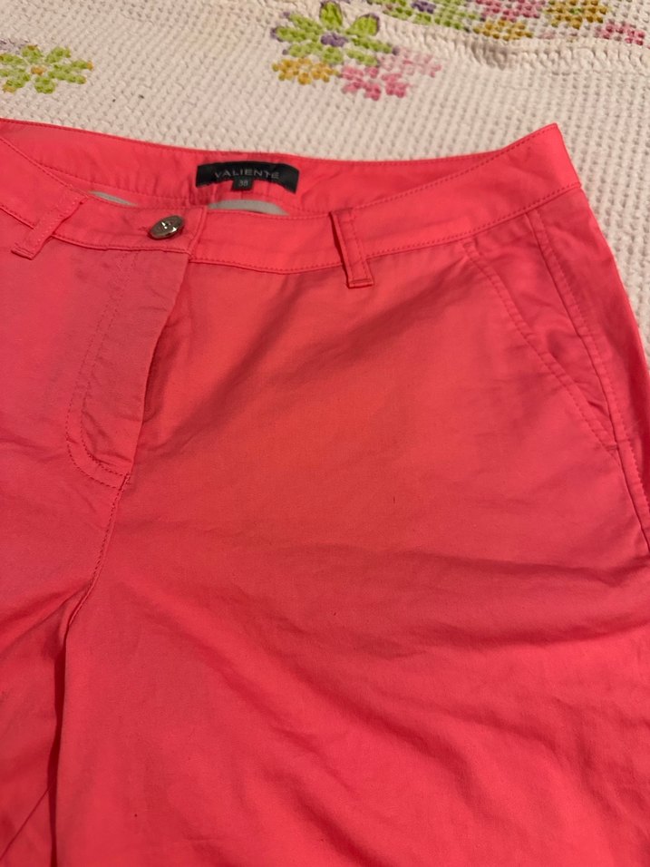 Düğmeli Pembe  şort - Görsel 2