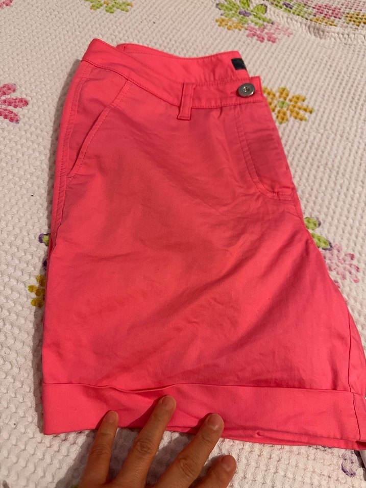 Düğmeli Pembe  şort - Görsel 4