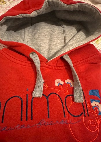 Kırmızı Kapüşonlu Kadın Sweatshirt