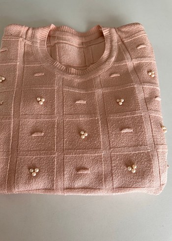 Pembe Nakışlı Kısa Örgü Kadın Kazak