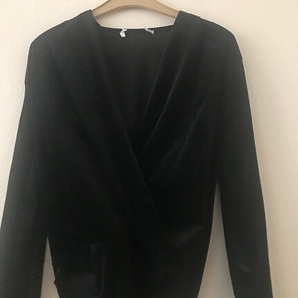 Buluz çıtçıtlı