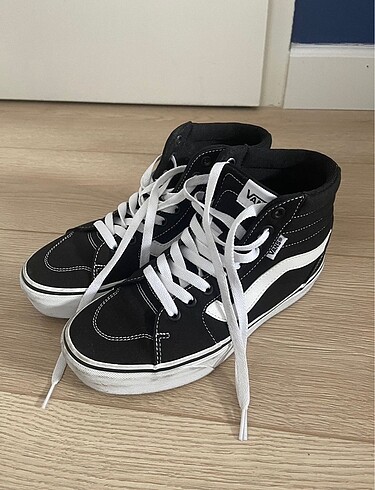 Vans platform