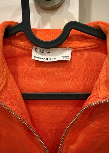 Turuncu Fermuarlı Kadın Ceket - Görsel 2