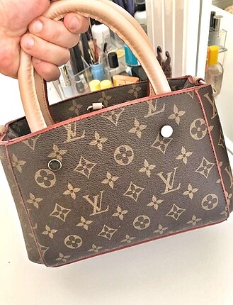 Çanta a kalite butikten almıştım