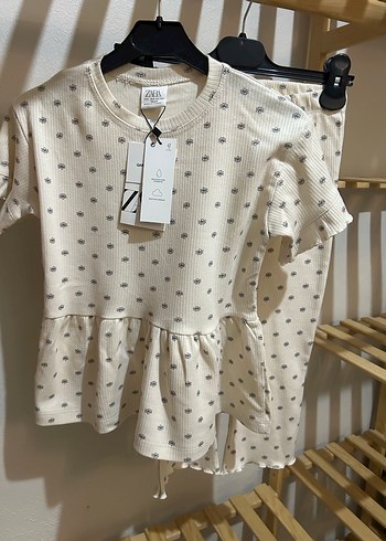 Zara 3 Yaş