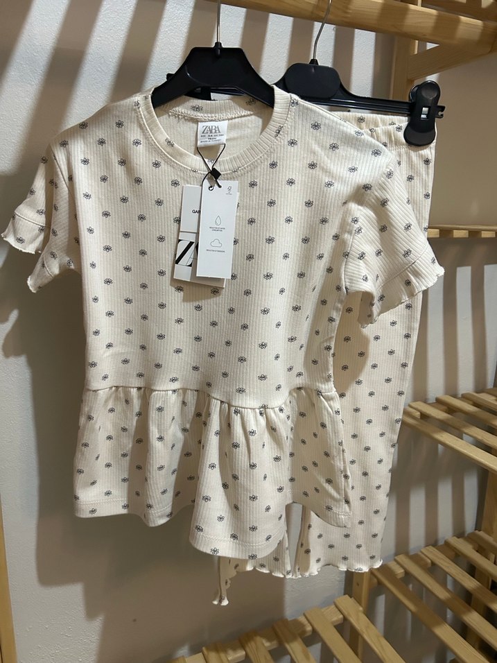 Kız Çocuk Desenli Fırfırlı Talt üst takım - Görsel 2