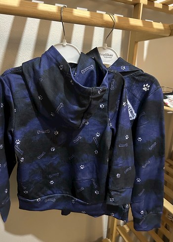 Erkek Çocuk Kapüşonlu Renkli Baskılı Sweatshirt - Görsel 2