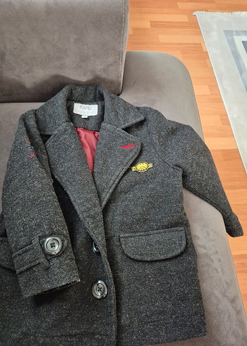 Gri Düğmeli Erkek Çocuk Kabanı - Görsel 4