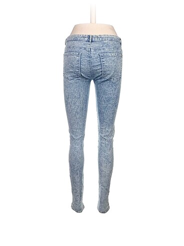 38 Beden Bershka Jean / Kot %70 İndirimli.