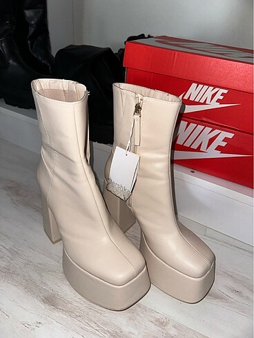 38 Beden Bershka bot
