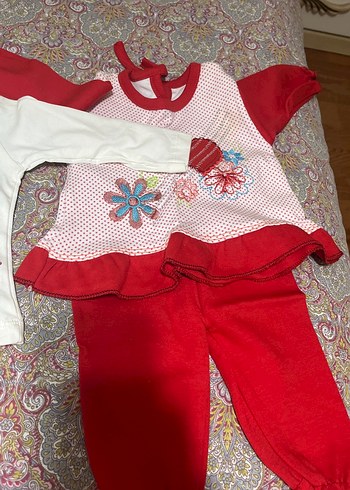 Renkli Nakışlı Kız Bebek Uzun Kollu Takım - Görsel 3