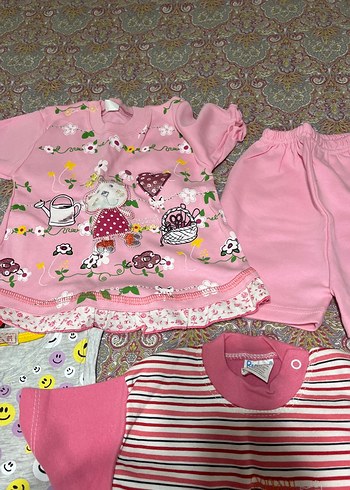 Pembe Kız Bebek Kısa Kollu Nakışlı Takım - Görsel 4