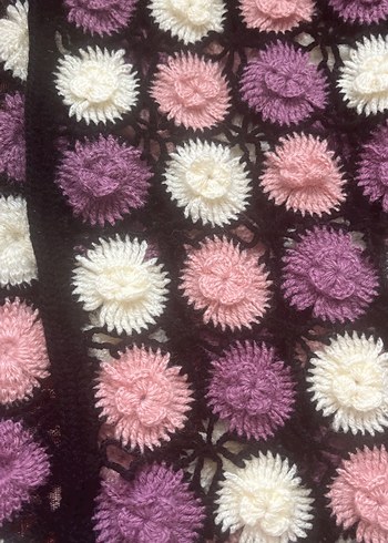 Çiçek Desenli Örgü Kadın Yelek - Görsel 4