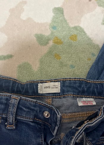 Kızlar için düğmeli koyu mavi denim tulum - Görsel 3
