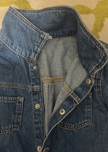 Kızlar için düğmeli koyu mavi denim tulum - Görsel 6