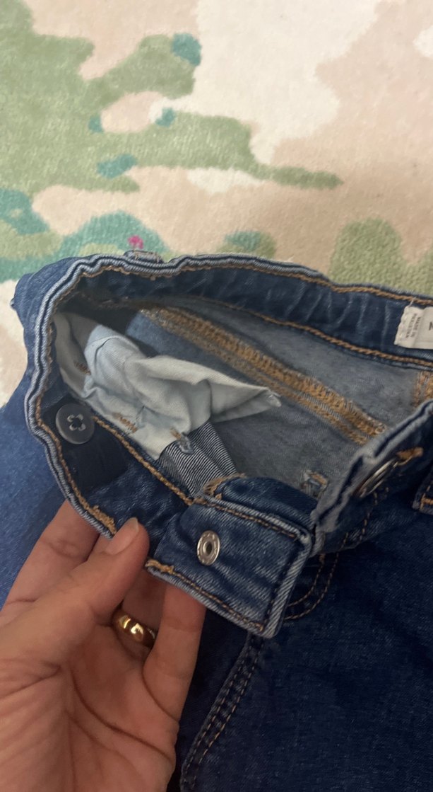 Kızlar için düğmeli koyu mavi denim tulum - Görsel 4