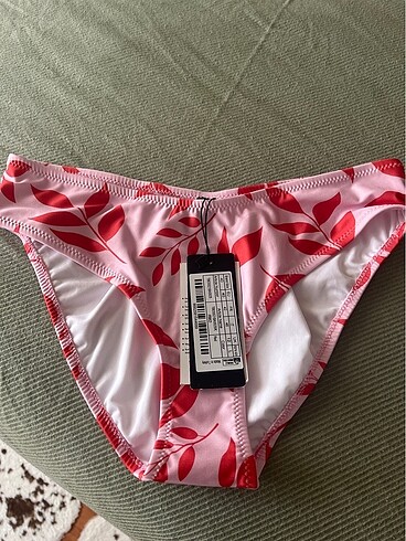 Bikini alt
