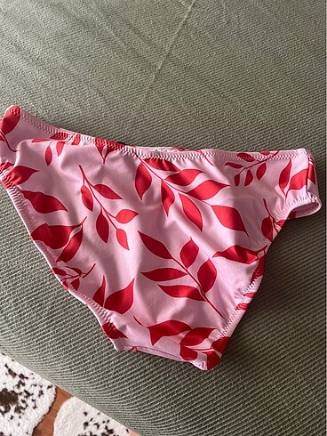 l Beden çeşitli Renk Bikini alt