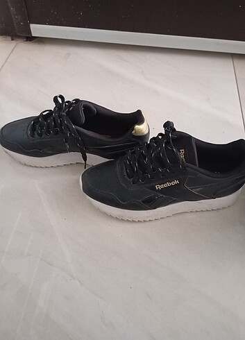 Reebok yüksek topuk 