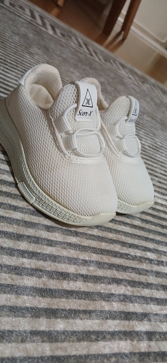 Kız Çocuk Beyaz Elastik Spor Ayakkabı - Görsel 2