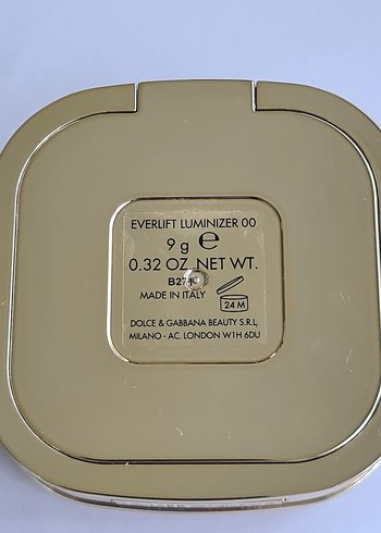 Beden Renk Dolce & Gabbana Everlift Luminizer Oil Infused Soft-halo Powder