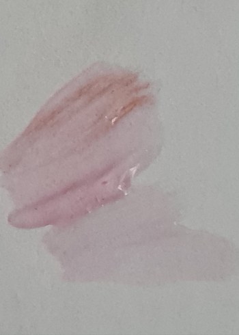 Dior Lip Glow Color Reviver Gloss
Dudak Parlatıcısı - Görsel 6