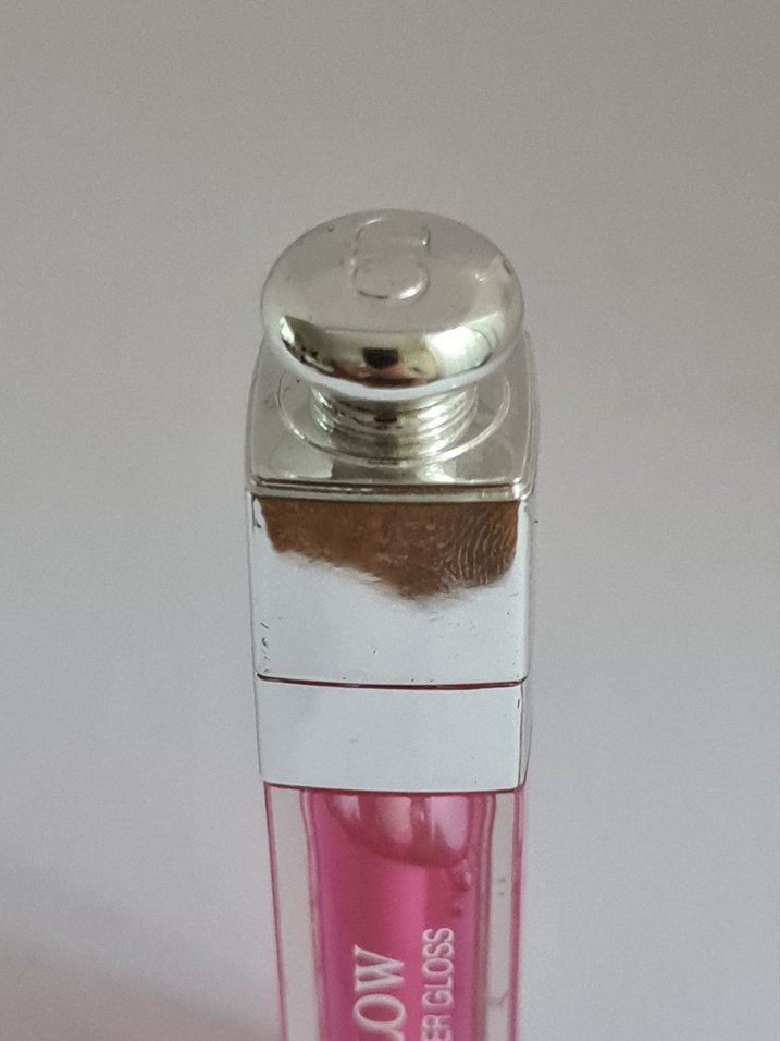 Dior Lip Glow Color Reviver Gloss
Dudak Parlatıcısı - Görsel 4