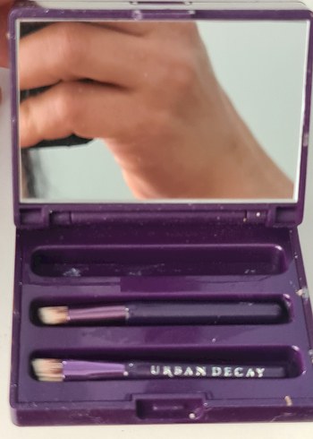 Urban Decay Honey Pot Brow Box
Kaş Paleti - Görsel 6