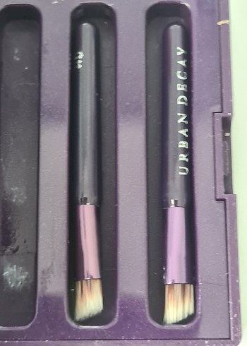 Urban Decay Honey Pot Brow Box
Kaş Paleti - Görsel 4