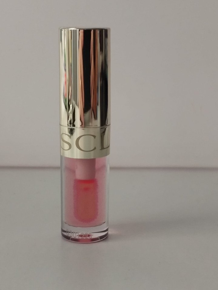 Clarins Lip Comfort Oil 04 Pitaya Dudak Bakım Yağı 7 ml
Yeni - Görsel 2