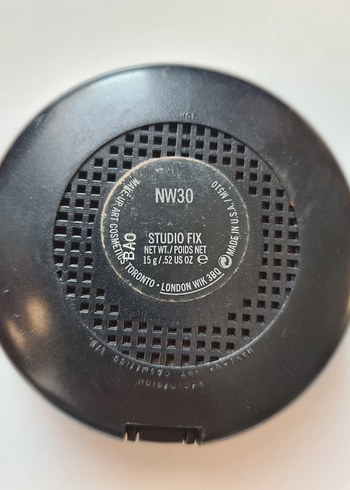 Mac Studio Fix Powder Plus Fondöten Pudra NW30 - Görsel 3
