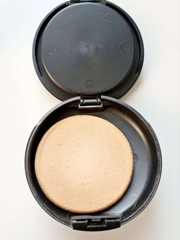 Mac Studio Fix Powder Plus Fondöten Pudra NW30 - Görsel 5