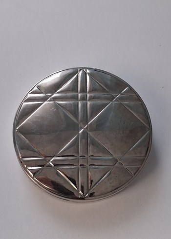 Dior Diorskin Nude Tan 001 Pudra - Görsel 2