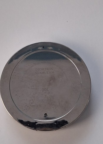 Dior Diorskin Nude Tan 001 Pudra - Görsel 3