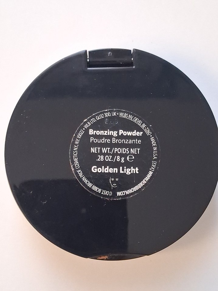 Bobbi Brown Bronzing Powder Golden Light - Görsel 3