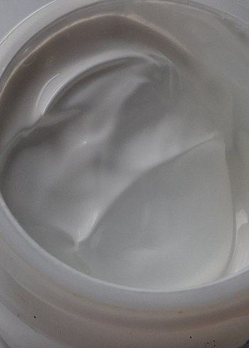 La Colline
Cellular Vital Canlandırıcı Göz Maskesi 30 ml - Görsel 6