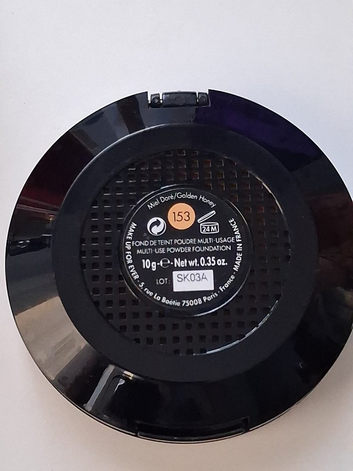 Make Up For Ever Pro Finish Fond De Teint Poudre 153 - Görsel 4