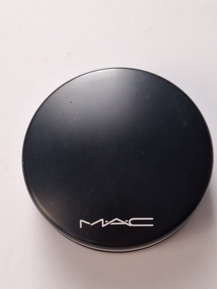 Mac 
Mineralize Skinfinish Natural Pudra Medium Dark - Görsel 2