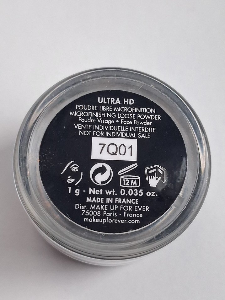 Make Up For Ever Ultra HD Microfinishing Loose Powder 1 g - Görsel 2