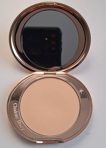 Charlotte Tilbury
Airbrush Flawless Finish - Matlaştırıcı Pudra - Görsel 2